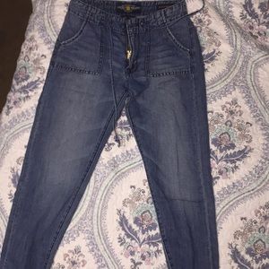 Boyfriend jeans